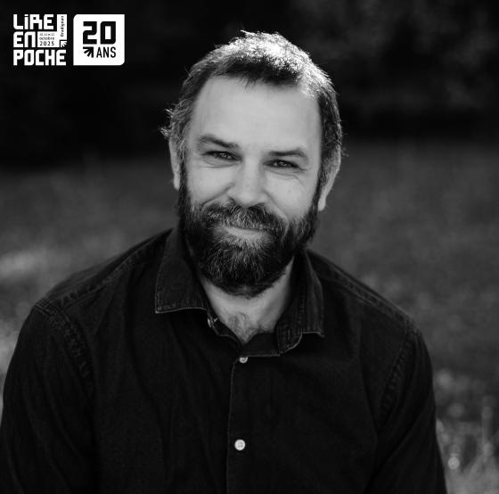 Portrait du Libraire se Cache